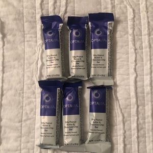 Optavia silky peanut butter and chocolate chip bar